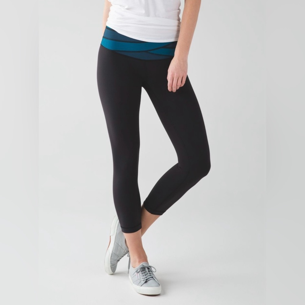 Lululemon Wunder Under Crop III Legging Black Tofino Teal Alberta Lake, Size 4